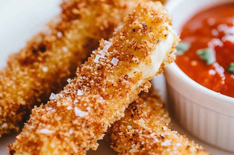 Air Fryer Mozzarella Sticks